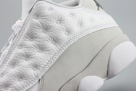Elegant 9097 Jordan 13 Retro Low Pure Platinum 310810- 818