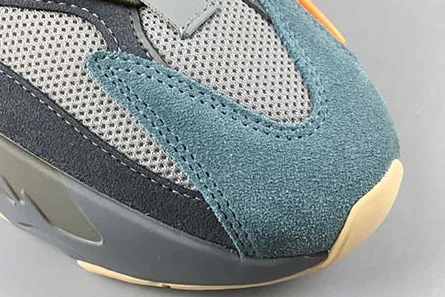 WellDesigned 3286 ADIDAS YEEZY BOOST 700 TEAL BLUE - FW 1755