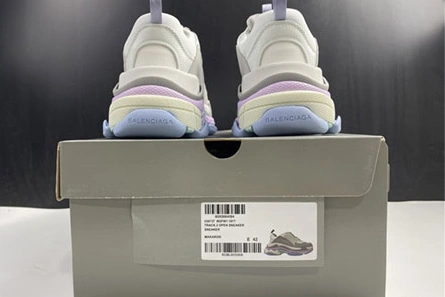 AllSeason 7592 BALENCIAGE TRIPLE TRAINER 536737 W2FW1 1984
