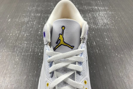 Efficient 2589 Jordan 3 Retro Kobe Bryant PE  869802-907