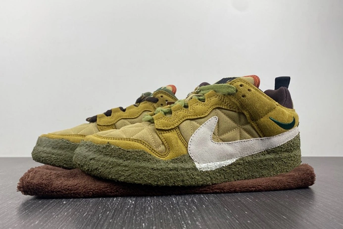 GoAnywhere 4299 Cactus Plant Flea Market x Nike Dunk Low DM0430- 979