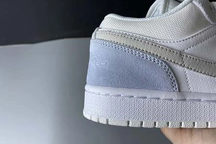 Efficient 7046 Air Jordan 1 Low “Paris” CV3043-100