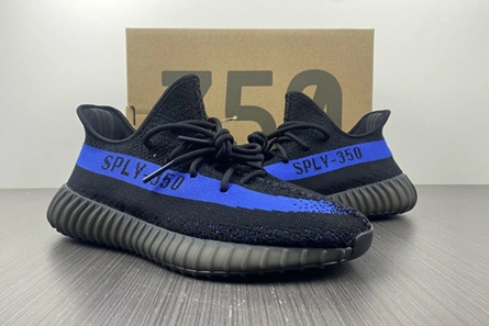 Vibrant 1281 adidas Yeezy Boost 350 V2 Dazzling Blue GY 1671