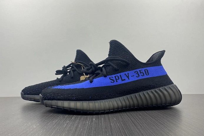 Vibrant 1281 adidas Yeezy Boost 350 V2 Dazzling Blue GY 1671