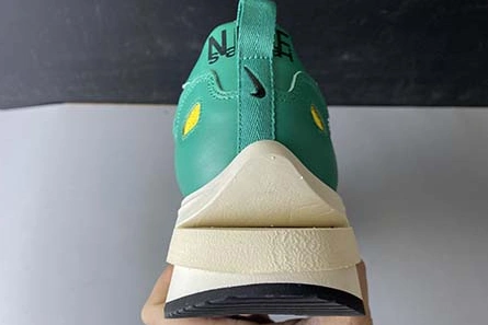 Comfortable 4686 Sacai x Nike Pegasua Vaporfly Yellow Green HUO CI9928 1163