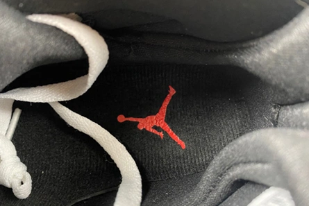 Elegant 5493 Jordan 8 Retro Bugs Bunny  305381-103