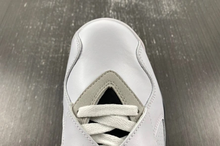 Elegant 5493 Jordan 8 Retro Bugs Bunny  305381-103