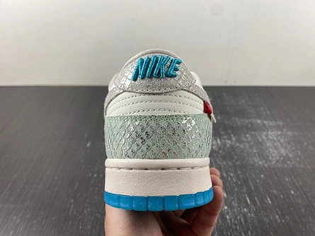 Elegant 7489 Nike Dunk Low LX Year of the Dragon (2024) (Women's)  FZ5065-111