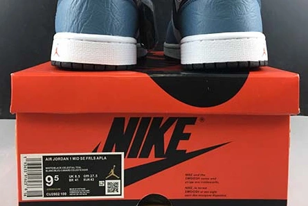 Resilient Facetasm x Air Jordan 1 MidFearless Ones CU2802-100 250
