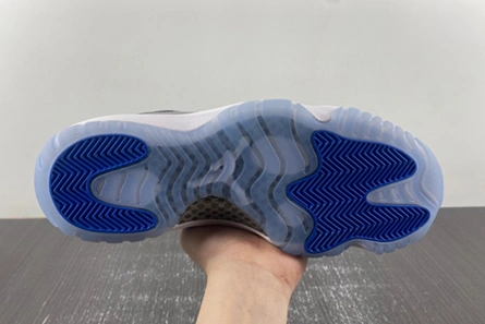 Cozy 2688 Air Jordan 11 low “Space Jam”  FV5104- 694