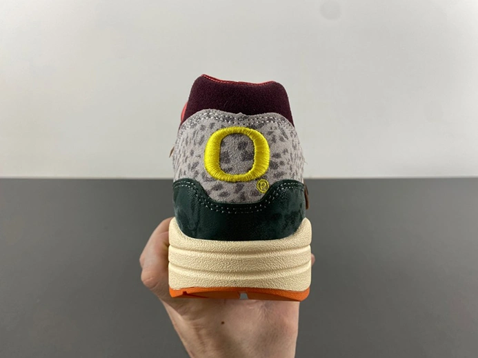3106 Nike Air Max 1 '87 Luxe University of Oregon PE HQ2639- EyeCatching 1285