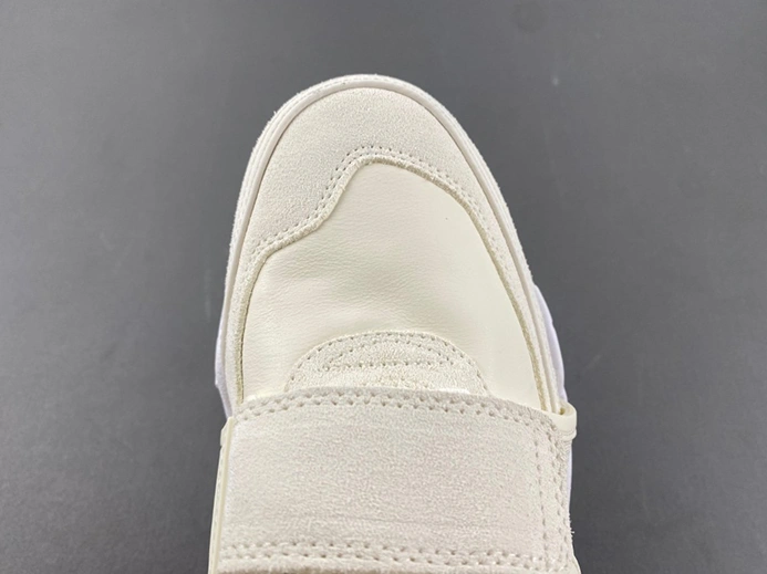 5966 Nike Zoom Field Jaxx SP Travis Scott Sail HQ3061- Resilient 21