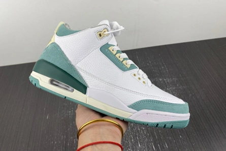 Modern 7231 Jordan 3 Retro DT8532- 374