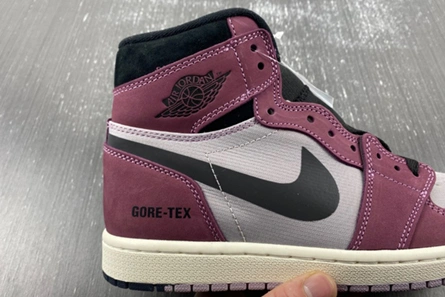 Vibrant 871 Jordan 1 High Element Gore-Tex Berry DB2889- 49