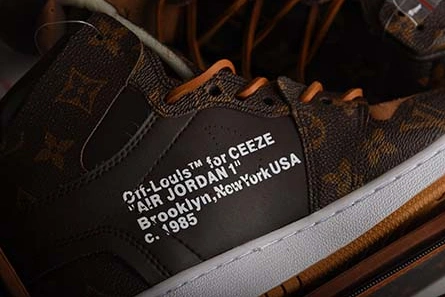 1321 Louis Vuitton x Off-White x Air Jordan 1 Customs MENS AQ0818- Resilient 2022