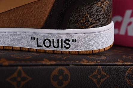 1321 Louis Vuitton x Off-White x Air Jordan 1 Customs MENS AQ0818- Resilient 2022
