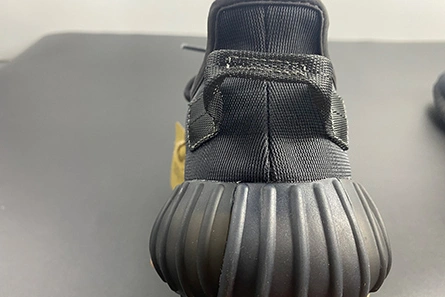 1891 YEEZY BOOST 350V2 MONO CINDER GX Timeless 1681