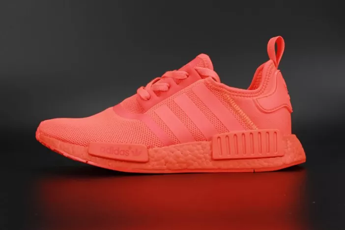 Breathable 4777 Adidas NMD R1 Triple Red Solar Red Color Pack S 1837