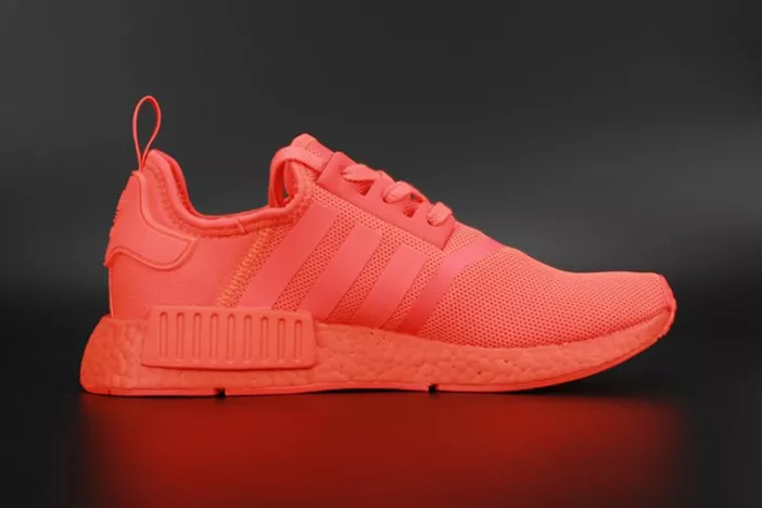 Breathable 4777 Adidas NMD R1 Triple Red Solar Red Color Pack S 1837