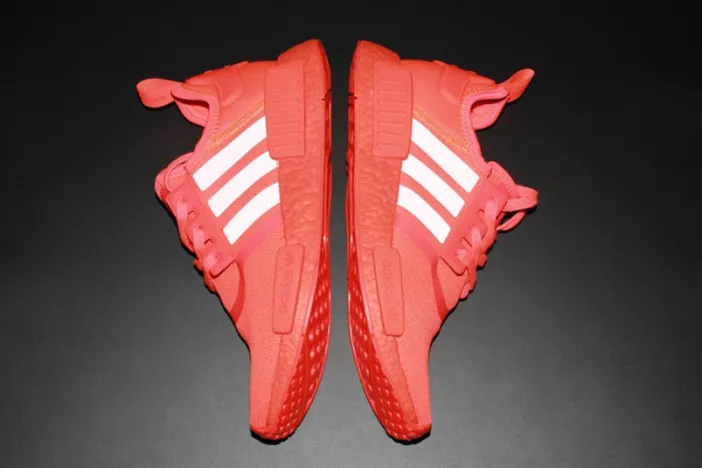 Breathable 4777 Adidas NMD R1 Triple Red Solar Red Color Pack S 1837