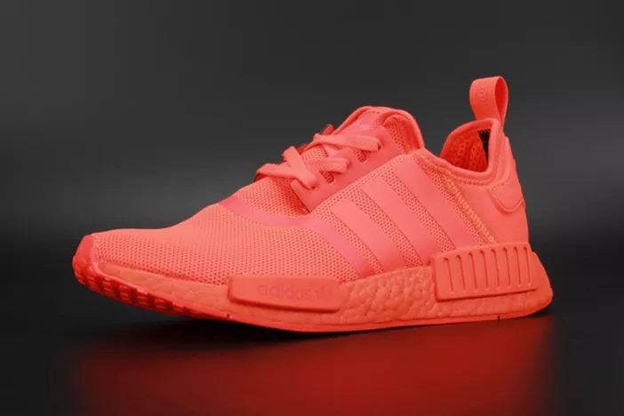 Breathable 4777 Adidas NMD R1 Triple Red Solar Red Color Pack S 1837