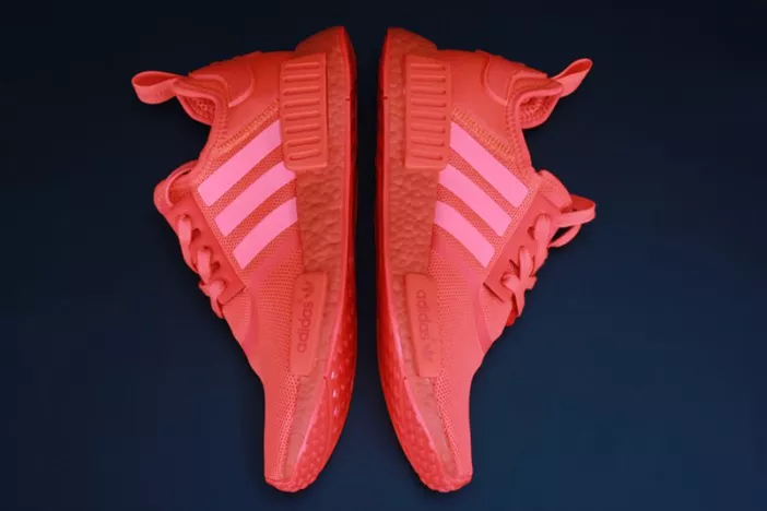 Breathable 4777 Adidas NMD R1 Triple Red Solar Red Color Pack S 1837
