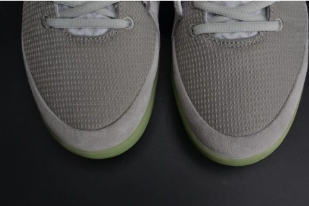 Comfortable 5301 NIKE AIR YEEZY 2 PURE PLATINUM Wolf Grey mens 508214- 1595