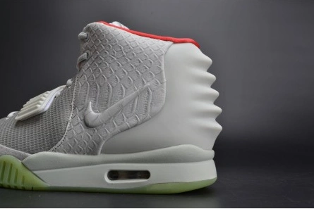 Comfortable 5301 NIKE AIR YEEZY 2 PURE PLATINUM Wolf Grey mens 508214- 1595