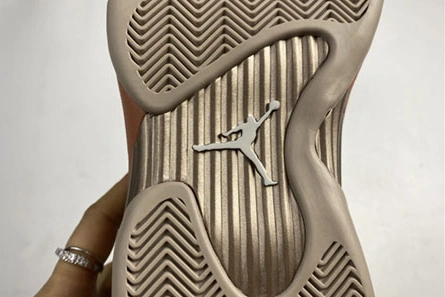 Sleek 3303 CLOT x Air Jordan 14 Low DC9857- 828