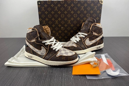5424 OFF-WHITE x Air Jordan 1 high top Durable 107