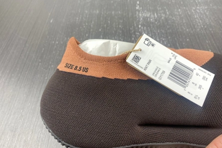 HighQuality 7661 adidas Yeezy Knit RNR Stone Carbon  GY 1647