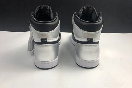 Soft 1670 Air Jordan 1 High OG WMNS “Silver Toe” CD0461- 218