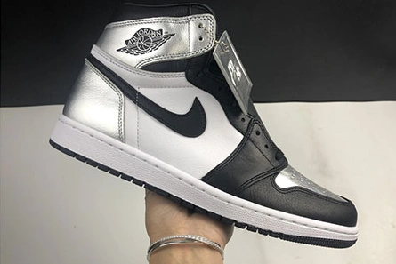 Soft 1670 Air Jordan 1 High OG WMNS “Silver Toe” CD0461- 218