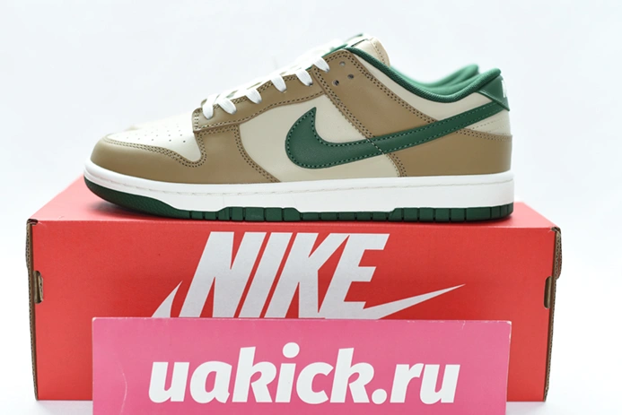 2735 Nike Dunk Low Retro Rattan Gorge Green FB7160- StreetReady 1021
