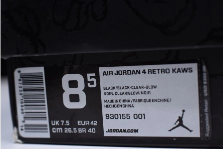 2906 Nike Air Jordan 4 retro kaws black 930155- Vibrant 540