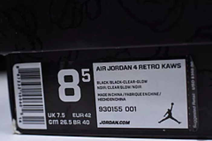 2906 Nike Air Jordan 4 retro kaws black 930155- Vibrant 540