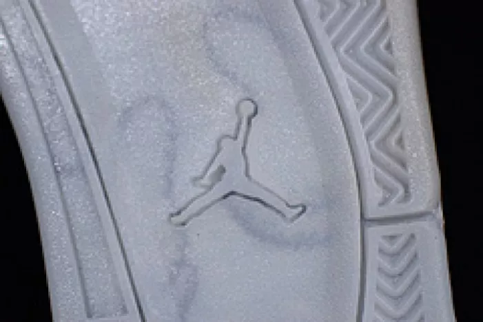 2906 Nike Air Jordan 4 retro kaws black 930155- Vibrant 540