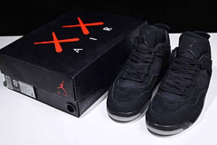 2906 Nike Air Jordan 4 retro kaws black 930155- Vibrant 540