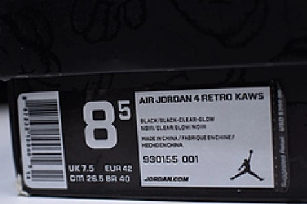 2906 Nike Air Jordan 4 retro kaws black 930155- Vibrant 540