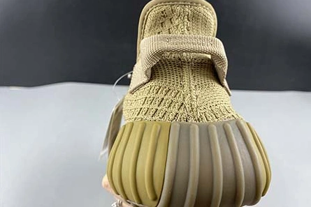 4214 Yeezy Boost 350 V2 FX Compact 1738