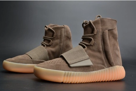 WellDesigned 4400 adidas Yeezy 750 Boost Light Brown BY 1779