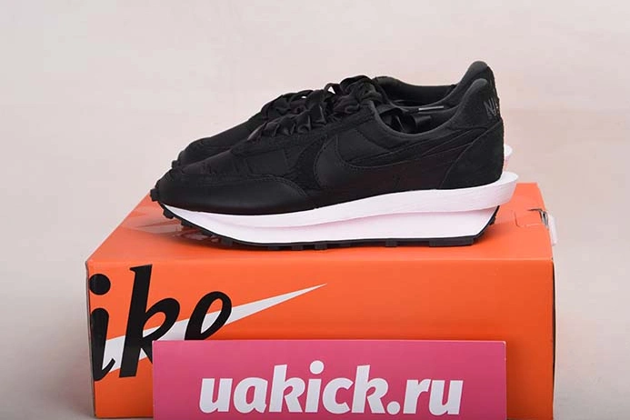 Vibrant 5421 NIKE LD WAFFLE SACAI BLACK NYLON - BV0073- 1215