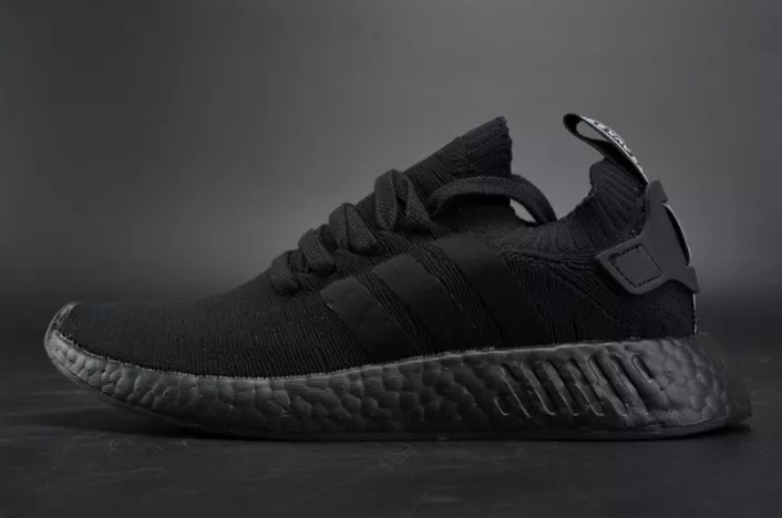 Comfortable 6747 ADIDAS Originals NMD R2 Primeknit Triple Black Sneaker  BY 1840