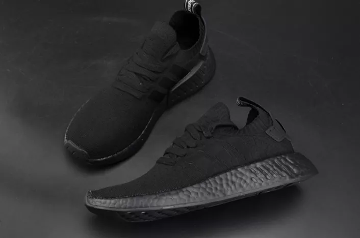 Comfortable 6747 ADIDAS Originals NMD R2 Primeknit Triple Black Sneaker  BY 1840