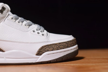 Cozy 781 Air Jordan 3 Mocha  136064- 424