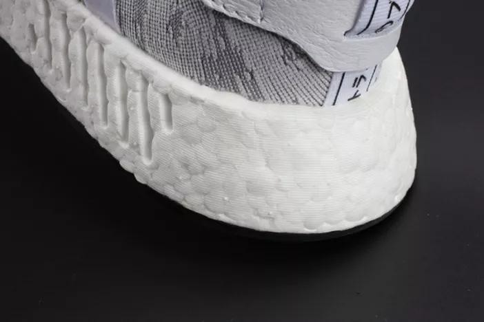 8379 ADIDAS NMD R2 PK  Primeknit WHITE MENS BY Resilient 1867