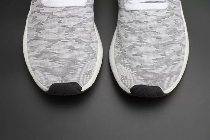 8379 ADIDAS NMD R2 PK  Primeknit WHITE MENS BY Resilient 1867