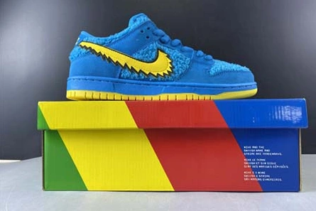 Grateful Dead x Nike SB Dunk Low Blue CJ5378-400 Trendsetting 1139