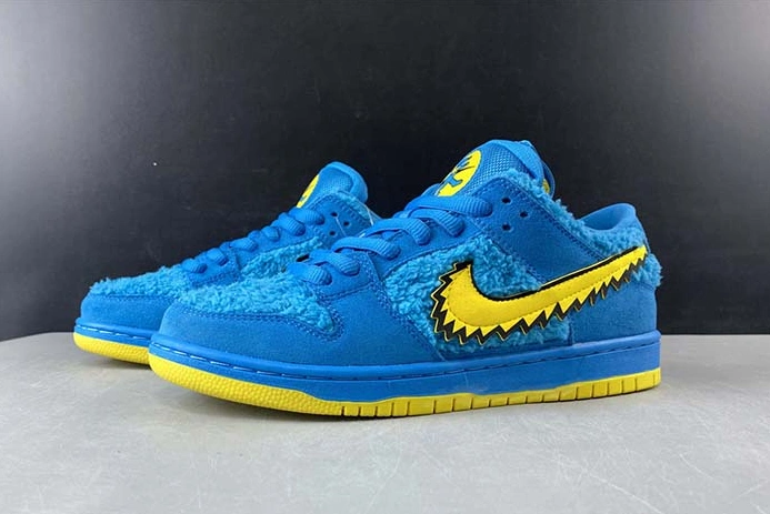 Grateful Dead x Nike SB Dunk Low Blue CJ5378-400 Trendsetting 1139