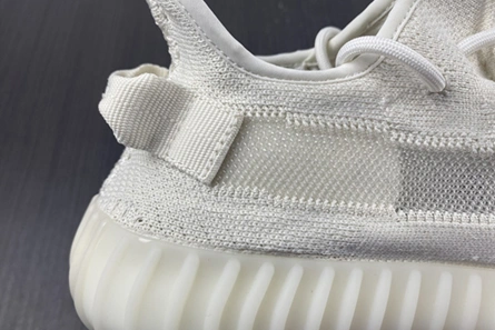 Breathable 6604 adidas Yeezy Boost 350 V2 Bone HQ 1661
